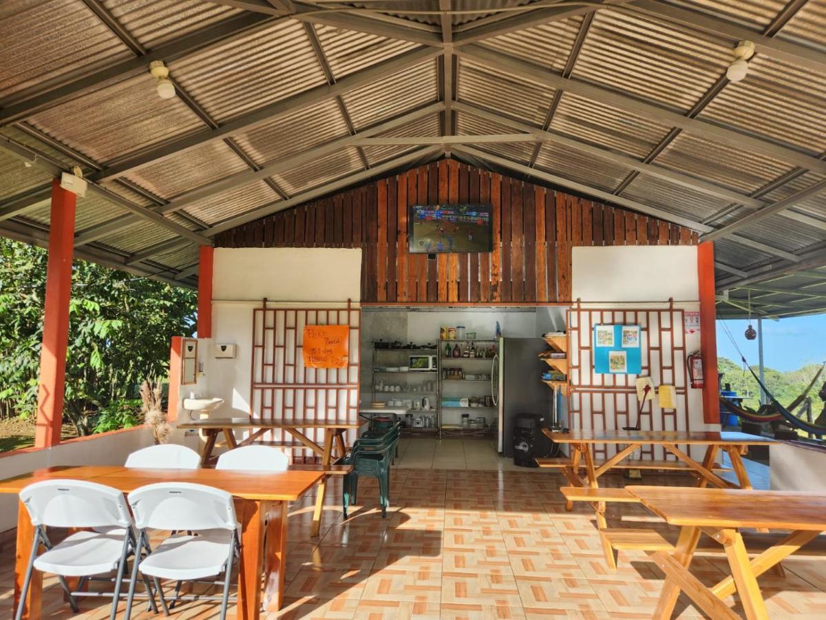 La Piña, Rio Celeste Aparthotel Exterior foto